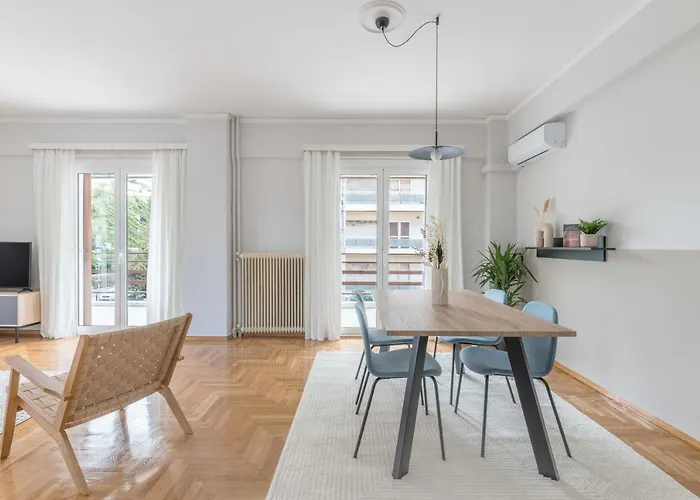 Homey 2Br In Cholargos By Upstreet